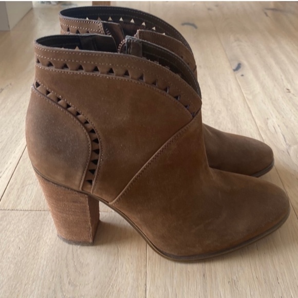 Vince Camuto Brown Leather Boots - Picture 1 of 7